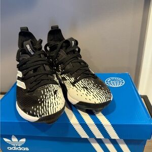 Adidas Soccer Cleats Sneakers Kids Size 1Y